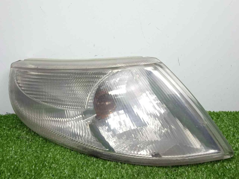 Recambio de piloto delantero derecho para saab 9-5 berlina 2.3 cat referencia OEM IAM 4912523 97-01 