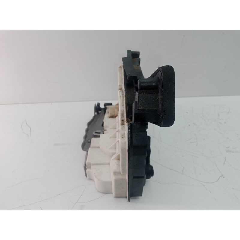 Recambio de cerradura puerta trasera izquierda para seat leon (5f1) 2.0 16v tsi referencia OEM IAM 5K4839015AF 7.PINES 