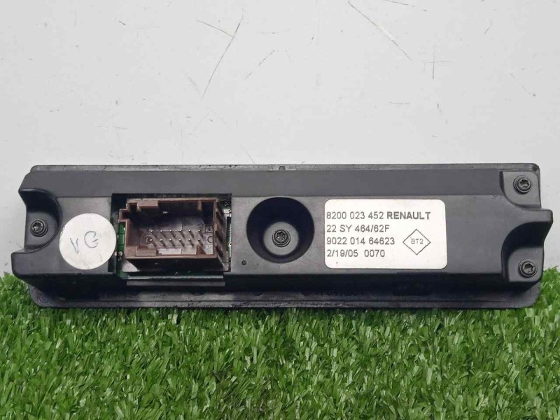 Recambio de mando multifuncion para renault espace iv (jk0) 2.2 dci turbodiesel referencia OEM IAM 8200023452  