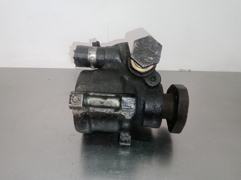 Recambio de bomba servodireccion para volkswagen passat berlina (3b2) 1.9 tdi referencia OEM IAM 1H0422155E  