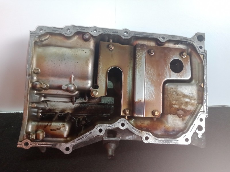 Recambio de carter para ford mondeo berlina (ge) 2.0 cat referencia OEM IAM 4M5G6675FG  