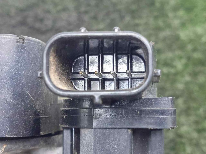 Recambio de caja mariposa para honda pcx 125 referencia OEM IAM YHAAF122  