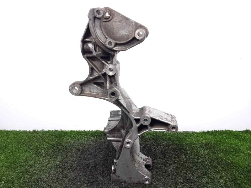 Recambio de soporte alternador para volvo s80 berlina 2.5 turbodiesel referencia OEM IAM 074145169K ALUMINIO 