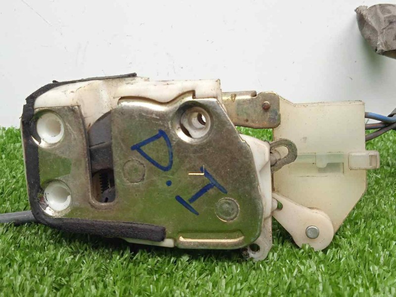 Recambio de cerradura puerta delantera izquierda para mg serie 200 (xh) 216 se referencia OEM IAM  3.PINES 