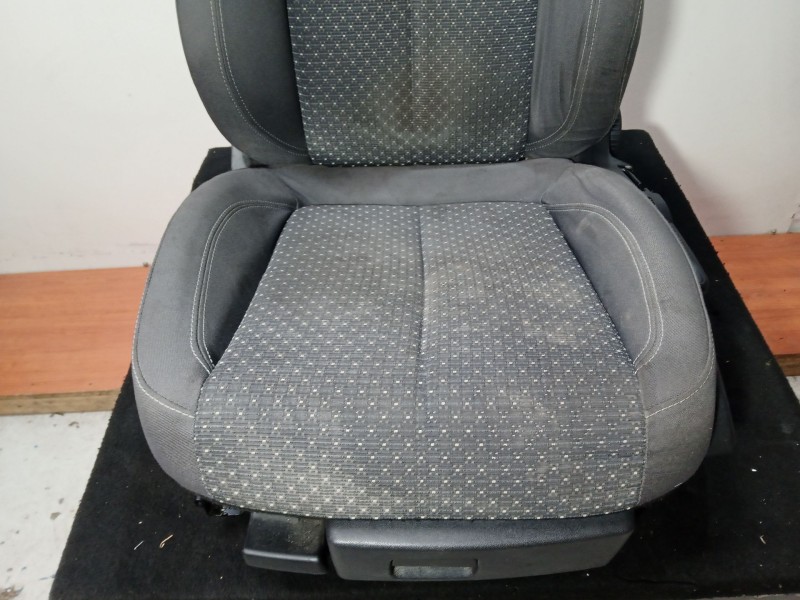 Recambio de asiento delantero izquierdo para seat exeo (3r2) 2.0 tdi referencia OEM IAM  TELA 
