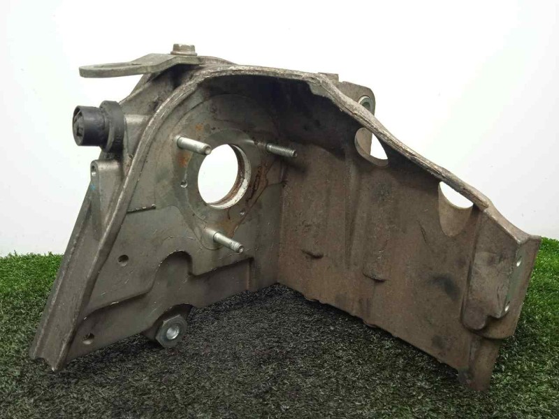 Recambio de soporte bomba inyeccion para opel astra gtc 1.9 cdti referencia OEM IAM 55187918  