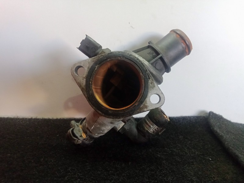 Recambio de termostato para alfa romeo 147 (190) 2.0 selespeed distinctive referencia OEM IAM 6065394  