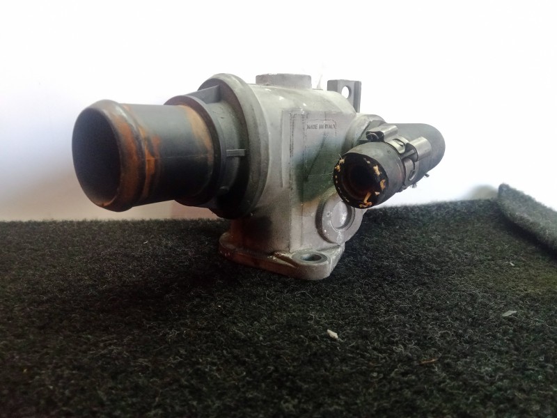 Recambio de termostato para alfa romeo 147 (190) 2.0 selespeed distinctive referencia OEM IAM 6065394  