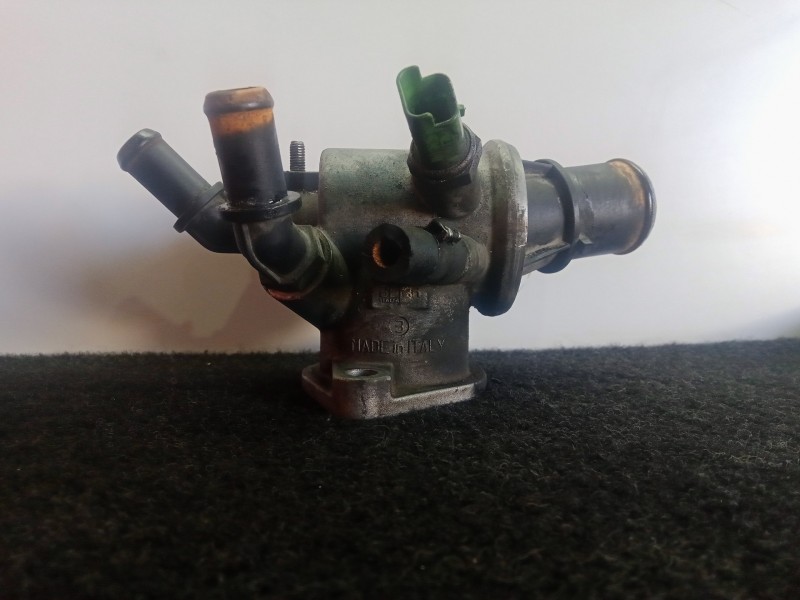 Recambio de termostato para fiat croma (194) 1.9 jtd 16v cat referencia OEM IAM 55202510  