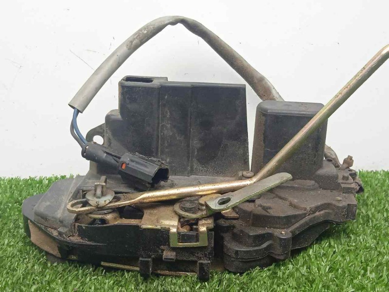 Recambio de cerradura puerta delantera derecha para kia sephia ll 1.6 cat referencia OEM IAM  2.PINES 
