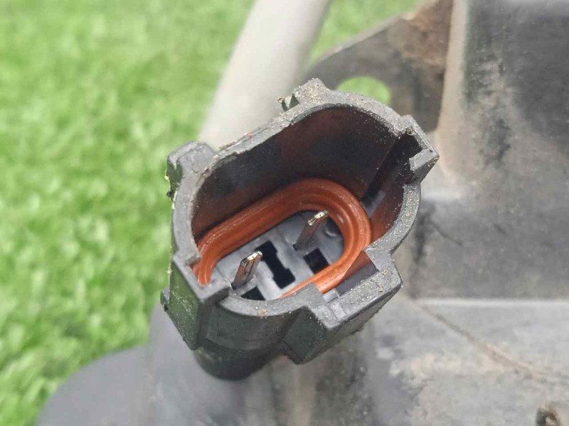 Recambio de cerradura puerta delantera derecha para kia sephia ll 1.6 cat referencia OEM IAM  2.PINES 