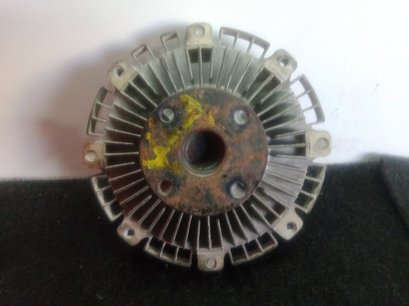 Recambio de ventilador viscoso motor para kia sorento 2.5 crdi cat referencia OEM IAM NO TIENE REFERENCIA  