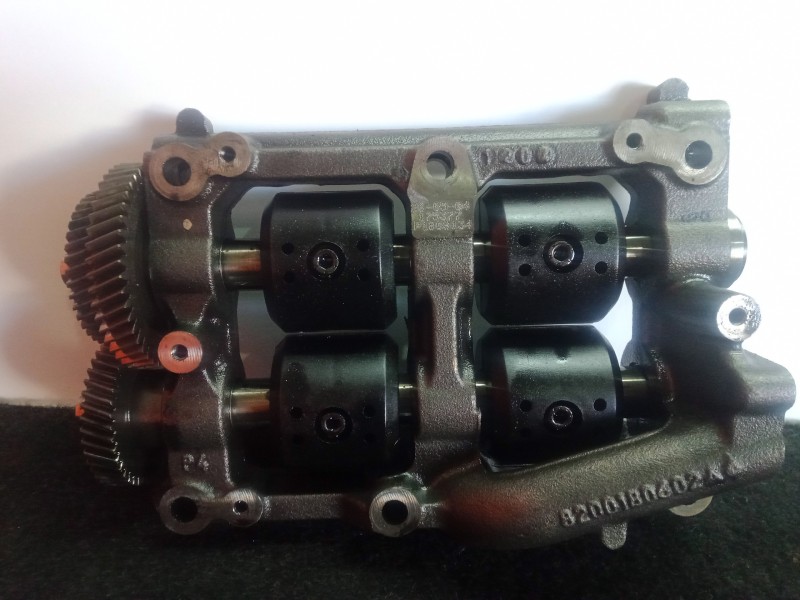 Recambio de bomba aceite para renault laguna ii (bg0) 2.2 dci turbodiesel referencia OEM IAM 8200180602A  