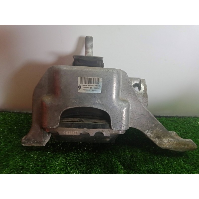 Recambio de soporte motor derecho para mini mini (r56) 1.6 16v diesel cat referencia OEM IAM 677980501-68623513  