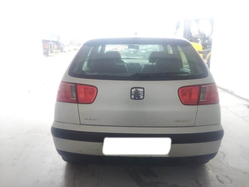seat ibiza (6k1) del año 2000