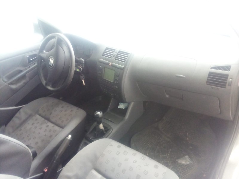 seat ibiza (6k1) del año 2000