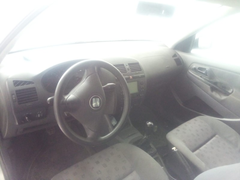 seat ibiza (6k1) del año 2000