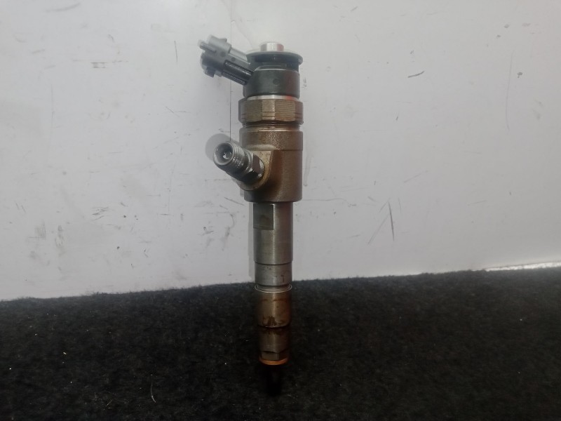 Recambio de inyector para citroën c4 lim. 1.6 hdi fap referencia OEM IAM 0445110340  BOSCH