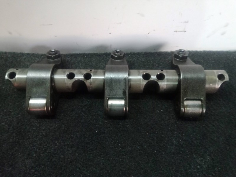 Recambio de arbol de levas para volkswagen polo berlina (6n2) 1.4 tdi referencia OEM IAM NO TIENE REFERENCIA  