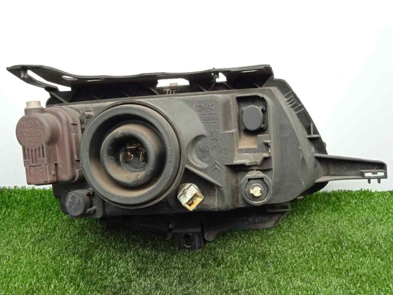 Recambio de faro izquierdo para citroën saxo 1.6 referencia OEM IAM   