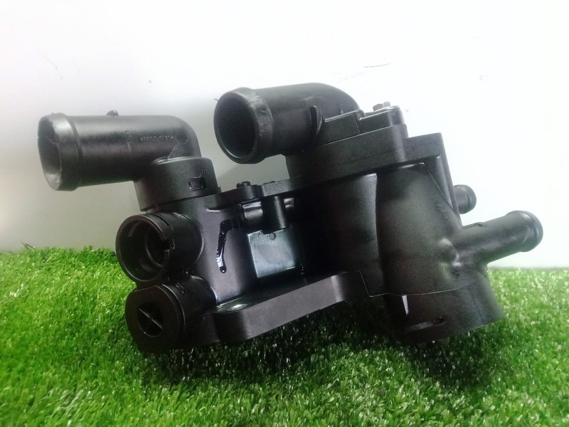 Recambio de termostato para seat ibiza (6l1) 1.4 16v referencia OEM IAM 032121111AP - 032121111 - 0321211181C  