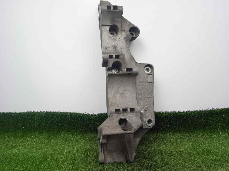 Recambio de soporte alternador para audi a3 (8l) 1.9 tdi referencia OEM IAM R045903143C  ALUMINIO