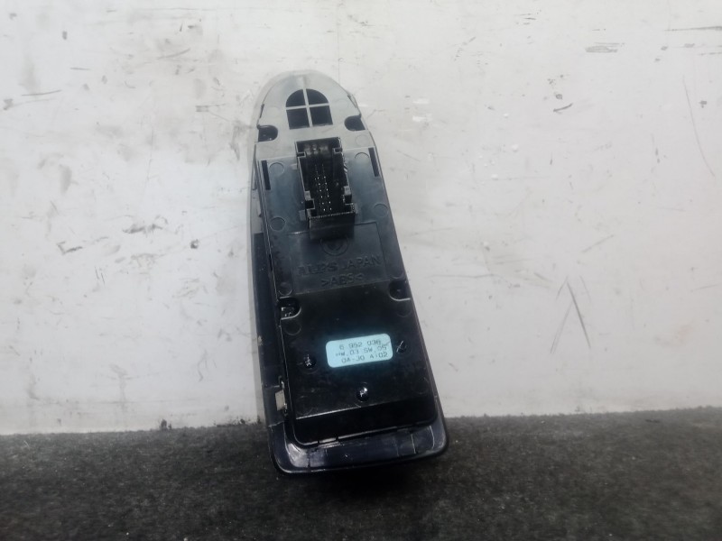 Recambio de mando elevalunas delantero izquierdo para bmw 1 (e87) 120 d referencia OEM IAM 6952036  ALPS