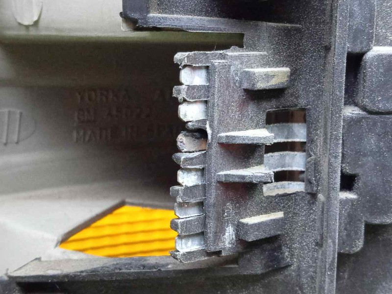 Recambio de piloto trasero derecho para opel corsa b 1.7 diesel referencia OEM IAM SINREFERENCIA CORSA.B 3.PUERTAS