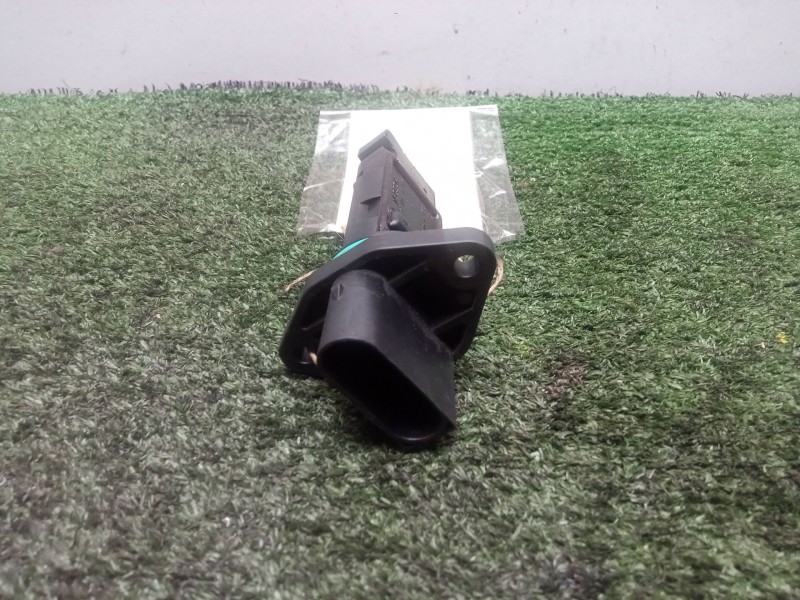 Recambio de caudalimetro para bmw 3 touring (e46) 320 d referencia OEM IAM F00C262062 - 417272C BOSCH 5.PINES