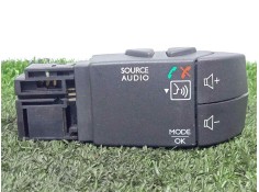 Recambio de mando volante para renault trafic caja cerrada (ab 4.01) 2.0 dci diesel fap cat referencia OEM IAM 8200950420  