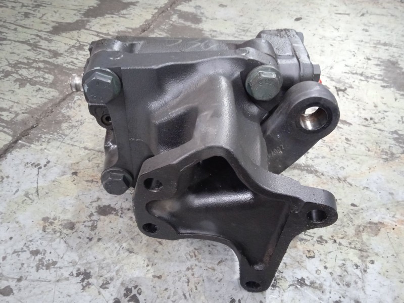 Recambio de caja direccion para mercedes-benz atego 1321 ls 4x2 referencia OEM IAM NO TIENE  BOSCH