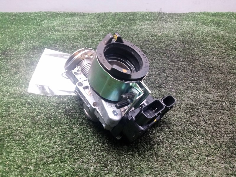 Recambio de caja mariposa para honda pcx 125 referencia OEM IAM 16400K97T01  