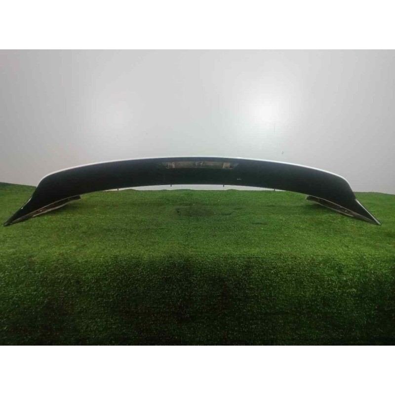 Recambio de aleron trasero para kia sportage 1.6 crdi cat referencia OEM IAM 87250F1000 BLANCO 