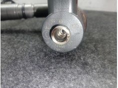 Recambio de inyector para opel astra h berlina 1.7 16v cdti referencia OEM IAM 0445110174  BOSCH 2