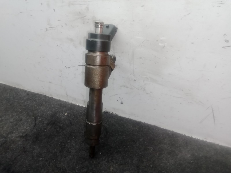 Recambio de inyector para iveco daily caja abierta / volquete 2.8 diesel cat referencia OEM IAM 0445120002  BOSCH