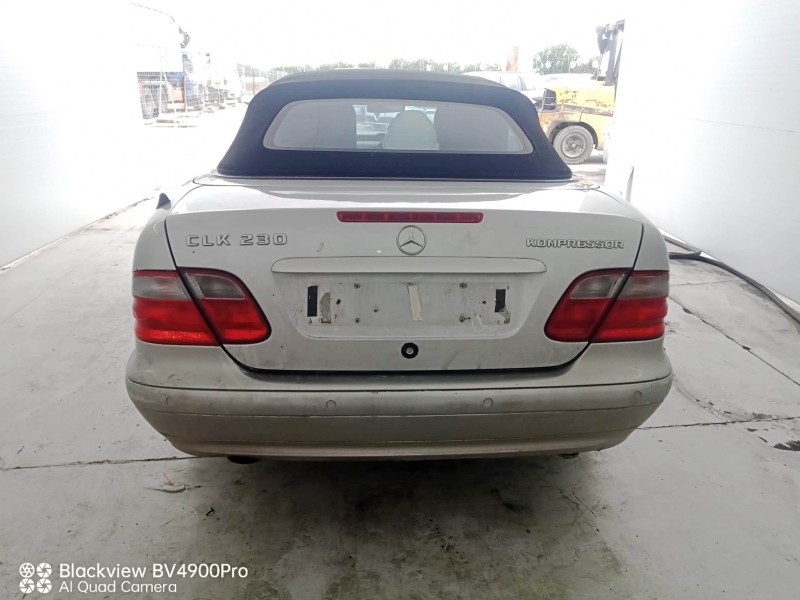 mercedes-benz clk descapotable (a208) del año 2002