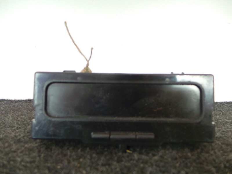 Recambio de pantalla multifuncion para renault megane ii classic berlina 1.9 dci diesel referencia OEM IAM 8200107839-AFFA2 SAGE