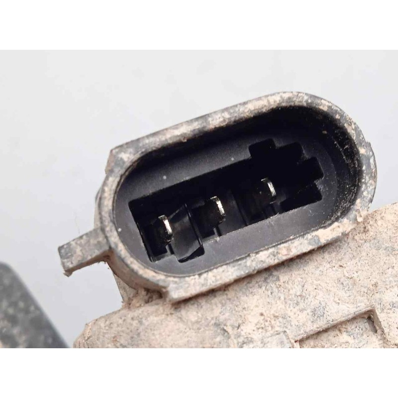 Recambio de faro izquierdo para renault clio ii fase ii (b/cb0) 1.5 dci diesel referencia OEM IAM SINREFERENCIA FONDO.NEGRO 
