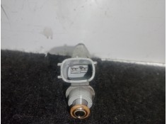 Recambio de inyector para citroën c1 1.0 cat (384f) referencia OEM IAM 232500Q010 2 PINES DENSO 2