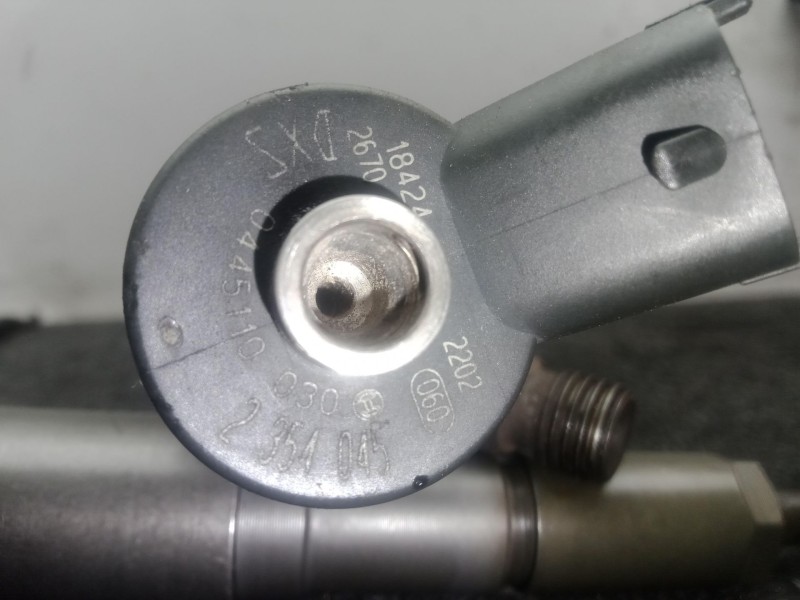 Recambio de inyector para mg serie 75 (rj) 2.0 16v cdt referencia OEM IAM 0445110030 - 2354045  BOSCH