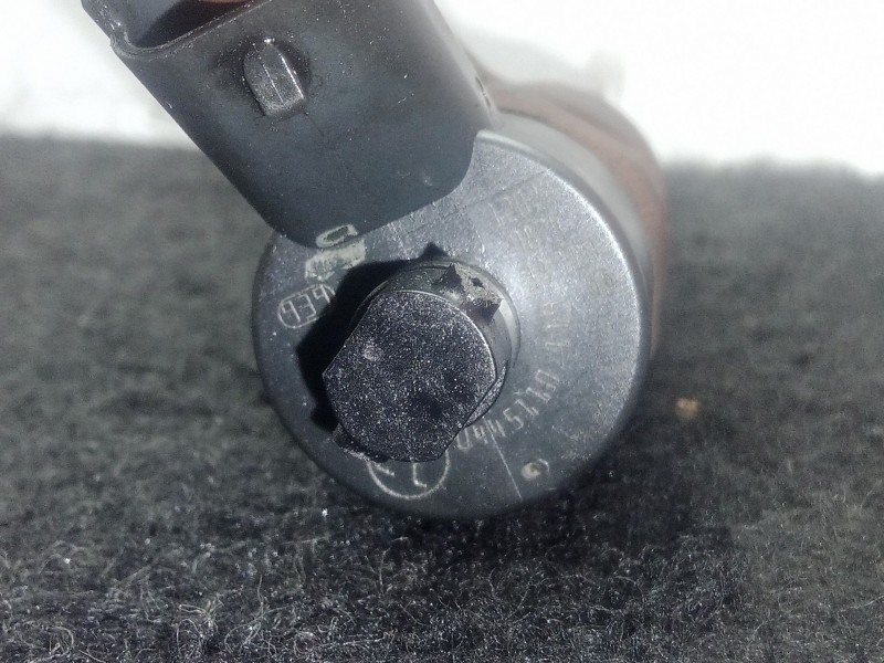 Recambio de inyector para lancia thesis (115) 2.4 jtd cat referencia OEM IAM 0445110119  