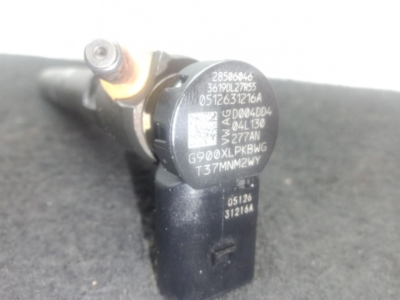 Recambio de inyector para seat leon st (5f8) 1.6 tdi referencia OEM IAM 04L130277AN - 0510831216A  DELPHI