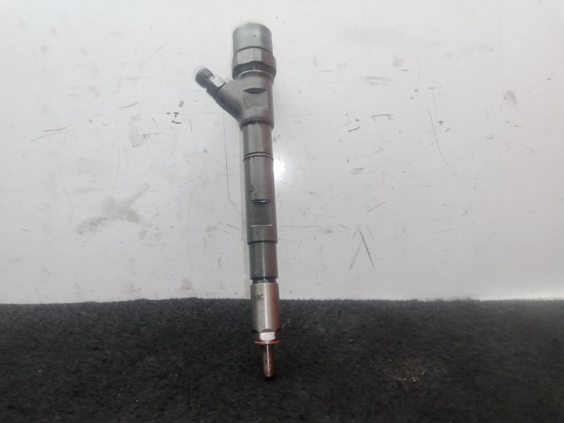 Recambio de inyector para kia sorento 2.5 crdi cat referencia OEM IAM 0986435154 - 190202807405 2 PINES 