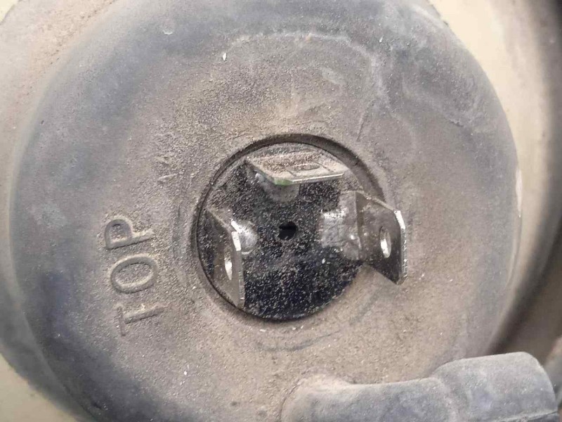 Recambio de faro izquierdo para mitsubishi l 300 (p00) 2.5 diesel referencia OEM IAM  40/45 WATIOS 