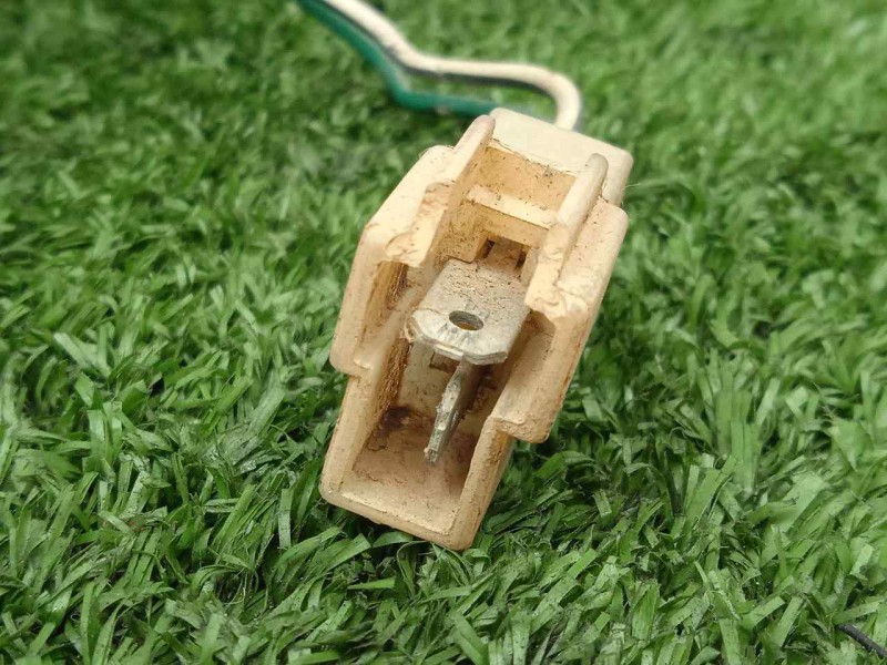 Recambio de piloto delantero izquierdo para daihatsu terios (j100) 1.3 cat referencia OEM IAM  AMBAR 