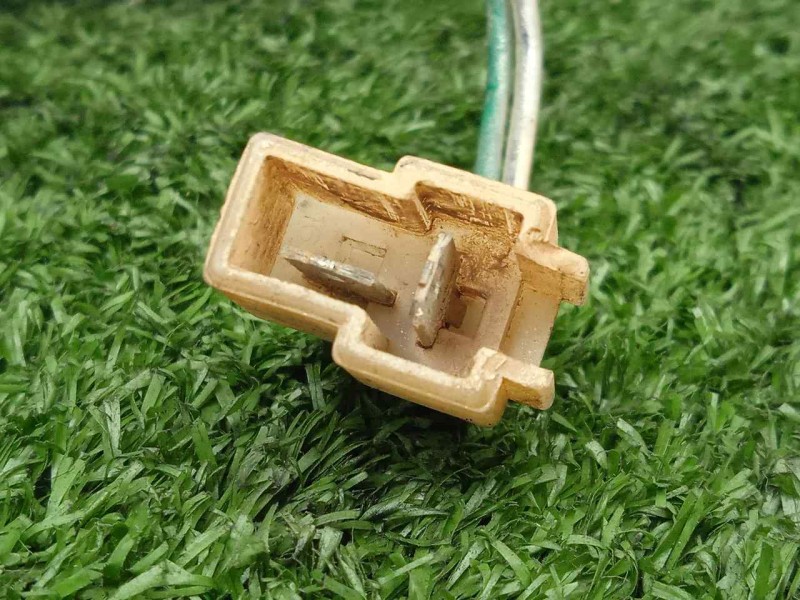 Recambio de piloto delantero derecho para daihatsu terios (j100) 1.3 cat referencia OEM IAM  AMBAR 