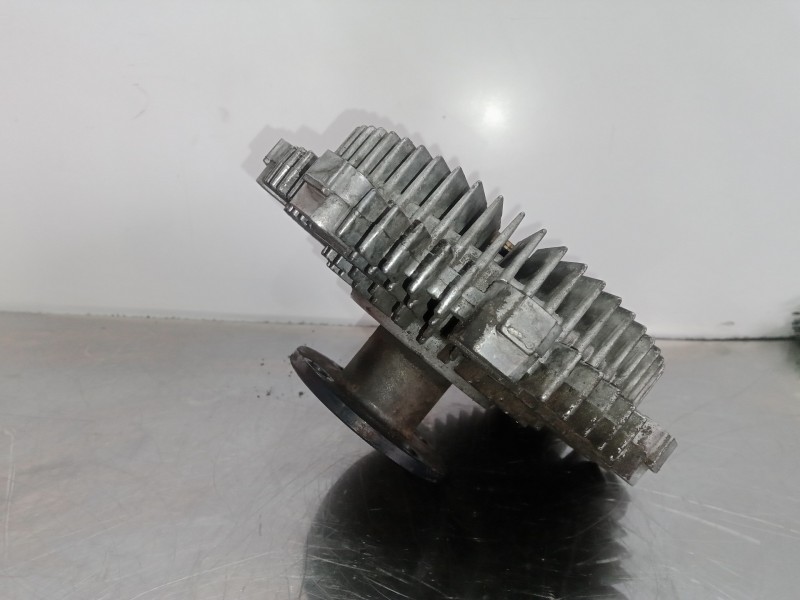 Recambio de ventilador viscoso motor para mitsubishi l 300 (p00) 2.5 diesel referencia OEM IAM NO TIENE REFERENCIA NO TIENE REFE