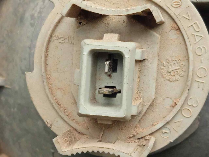 Recambio de piloto delantero izquierdo para ford orion 1.6 cat referencia OEM IAM  BLANCO CON.TARAS