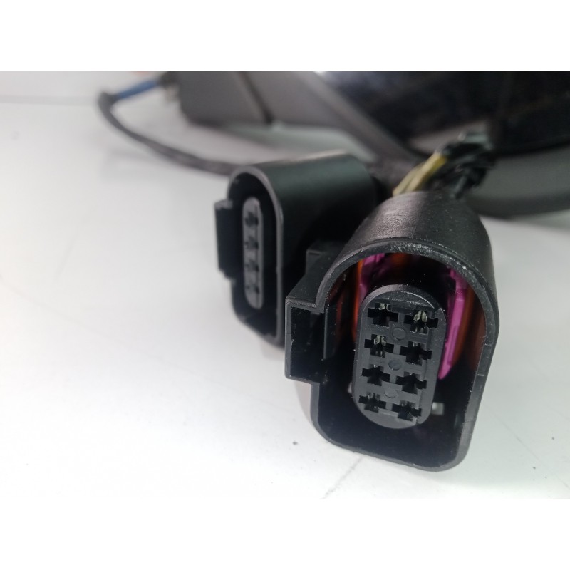Recambio de retrovisor derecho para seat leon (5f1) 2.0 16v tsi referencia OEM IAM  ELECTRICO - 8.PINES SIN CARCASA