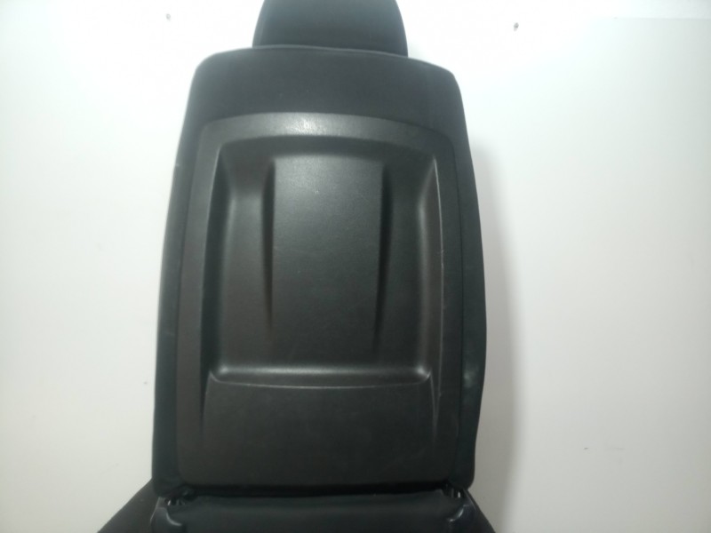 Recambio de asiento delantero izquierdo para bmw serie 1 berlina (e81/e87) 2.0 turbodiesel cat referencia OEM IAM  TELA NEGRO